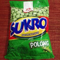 Kacang Sukro